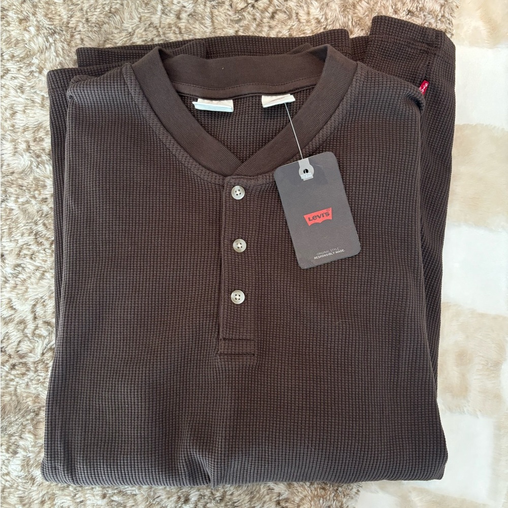 Levi’s Men’s Henley Shirt